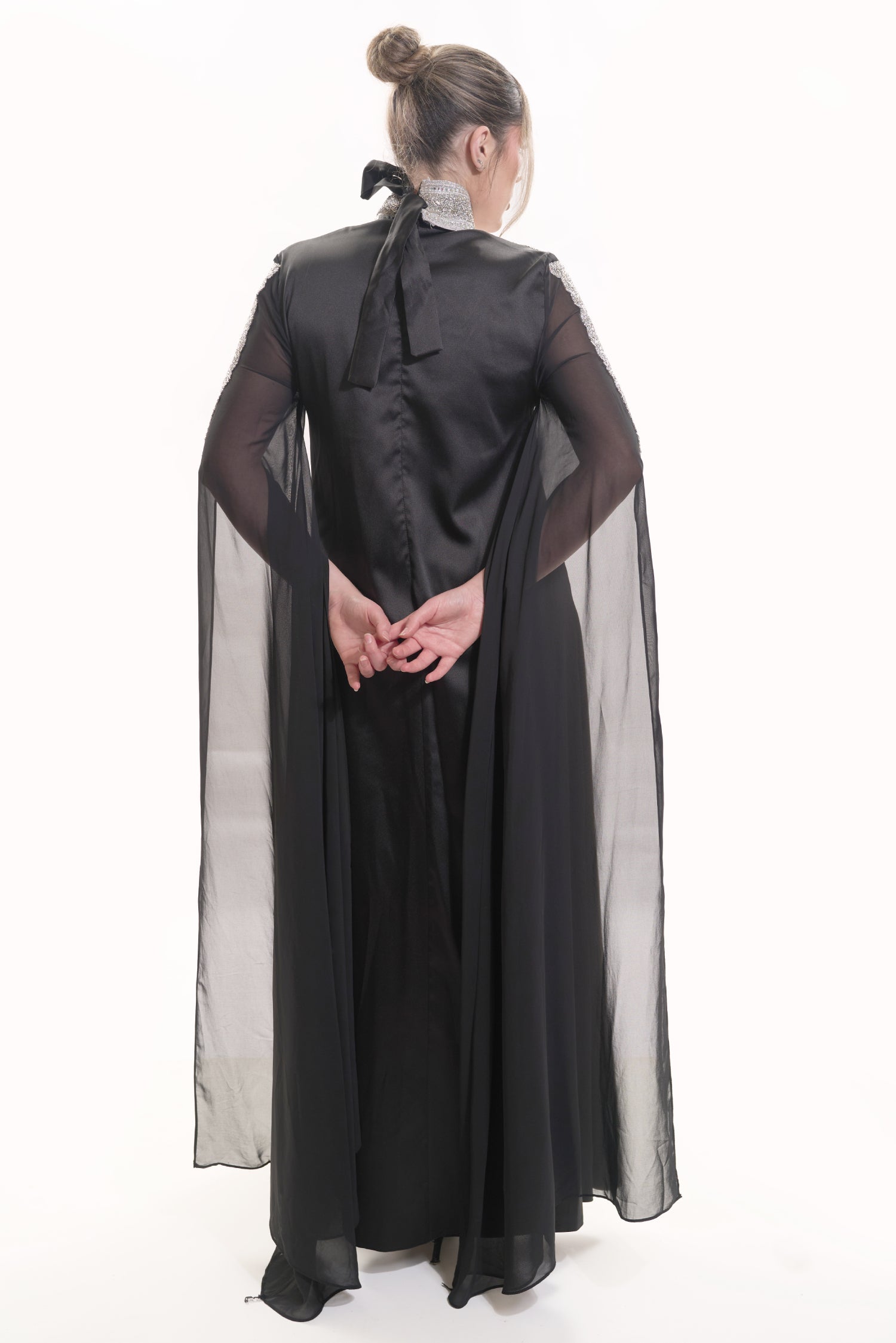 HEIR CAPE SLEEVE KAFTAN