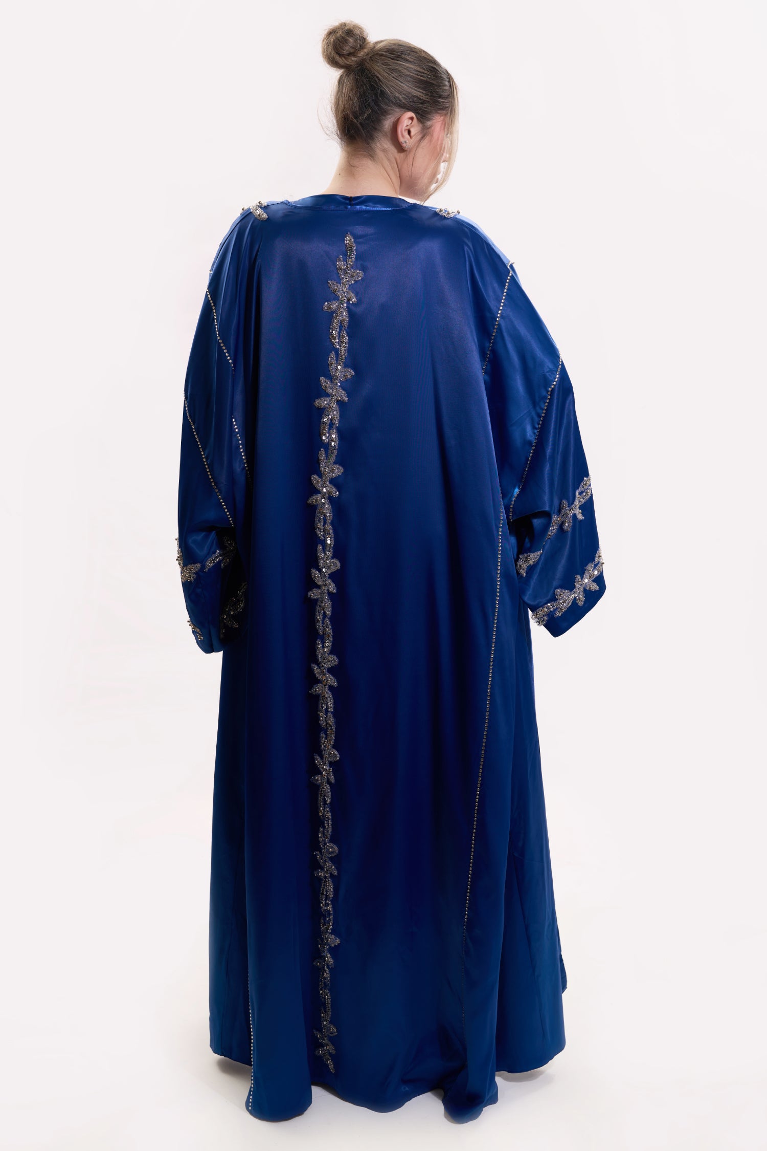 CROWN SATAN 2-PIECE ABAYA SET