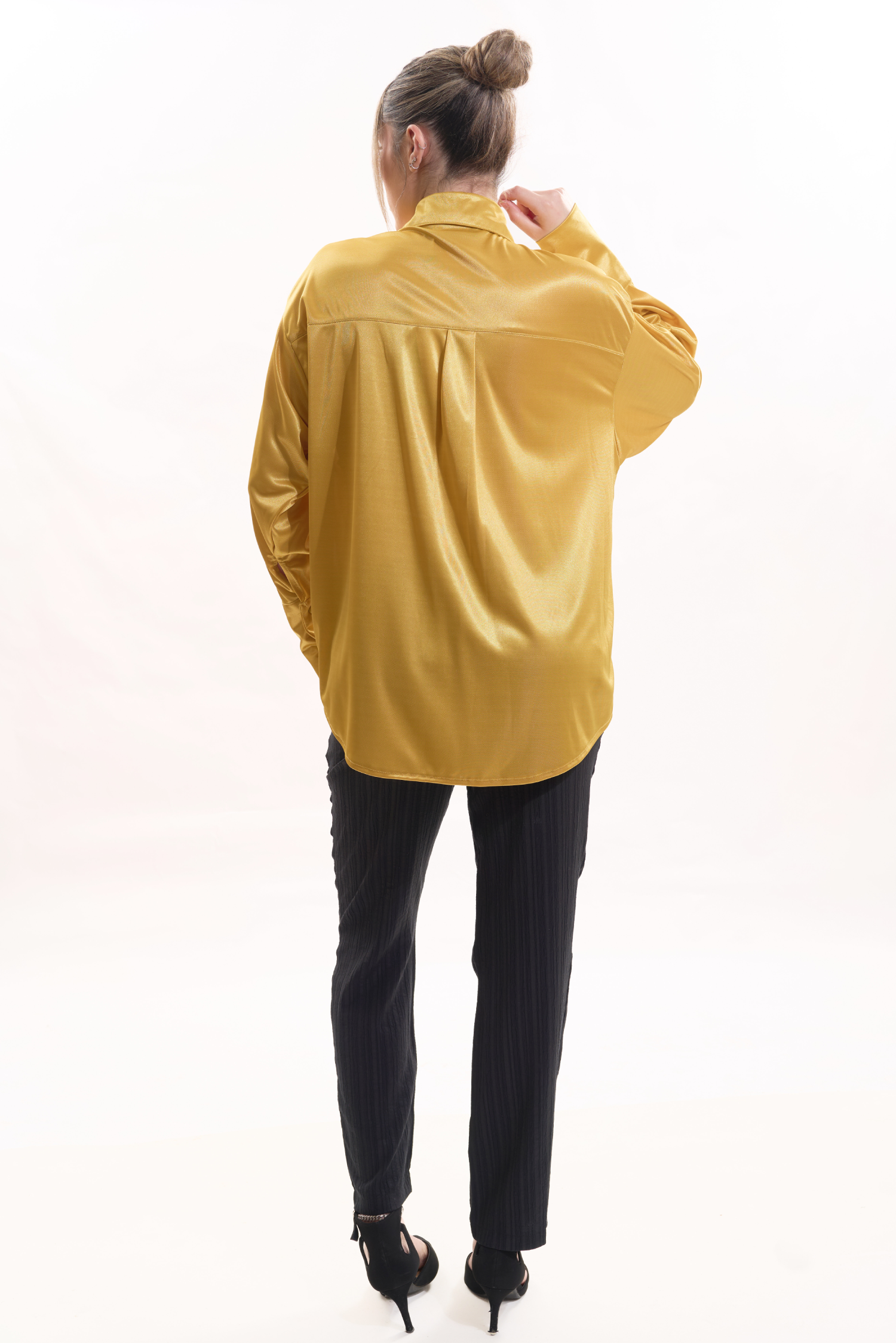 ESSENCE LONG SLEEVE SILK BLOUSE